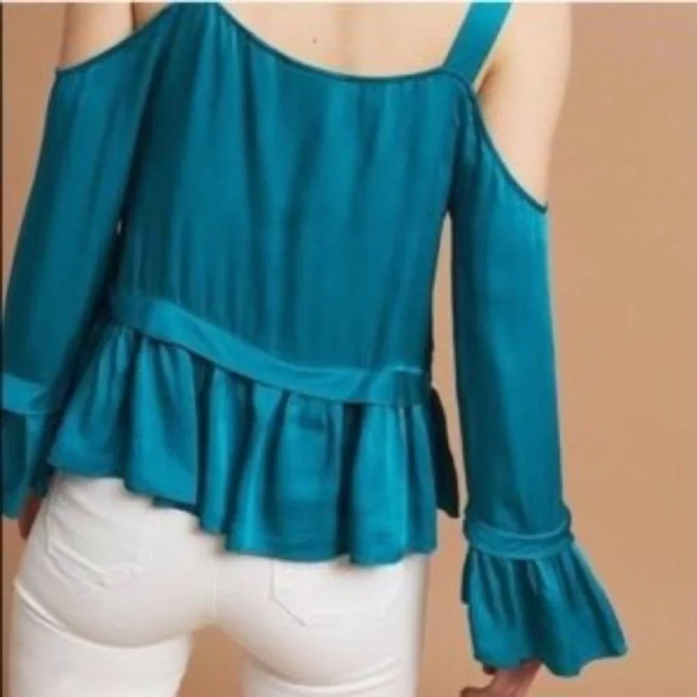 Anthropologie Maeve Cold Shoulder Top S - Picture 3 of 3